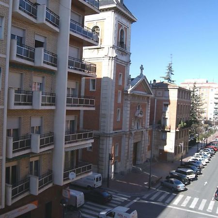 Calfred Junto A Parque Gallarza Apartment Logrono Exterior photo